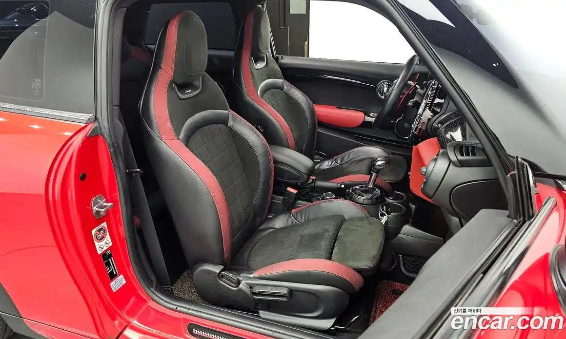 Mini Cooper 2015 2.0 автомат (гидро), фото 12