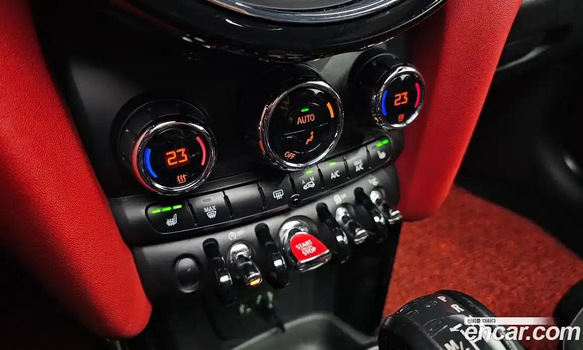 Mini Cooper 2015 2.0 автомат (гидро), фото 17