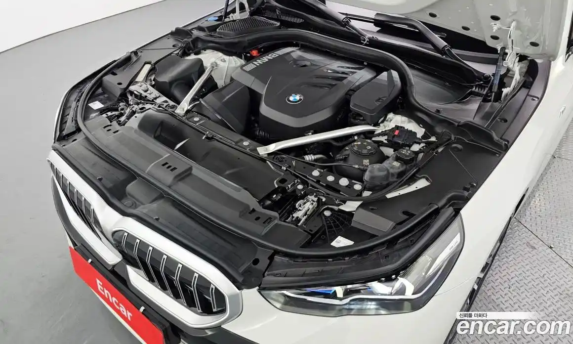 BMW 5 серия 2024 2.0 автомат (гидро), фото 6