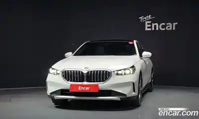 BMW 5 серия 2025 2.0 автомат (гидро), миниатюра 3