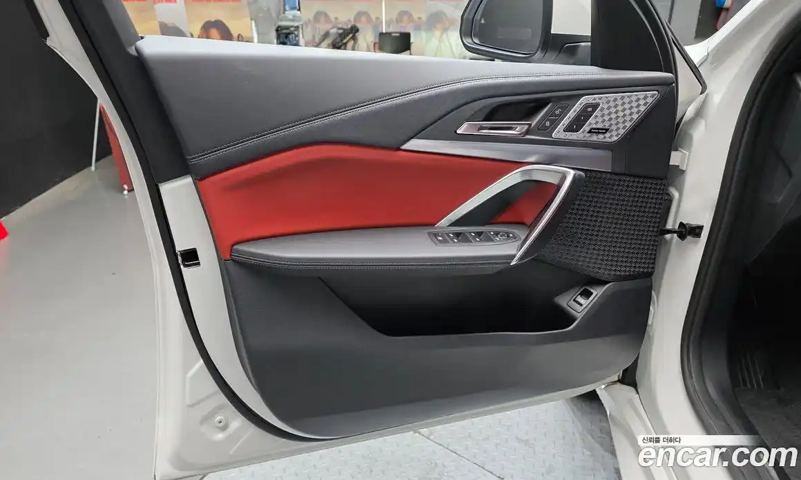 BMW X2 2025 2.0 автомат (гидро), фото 14