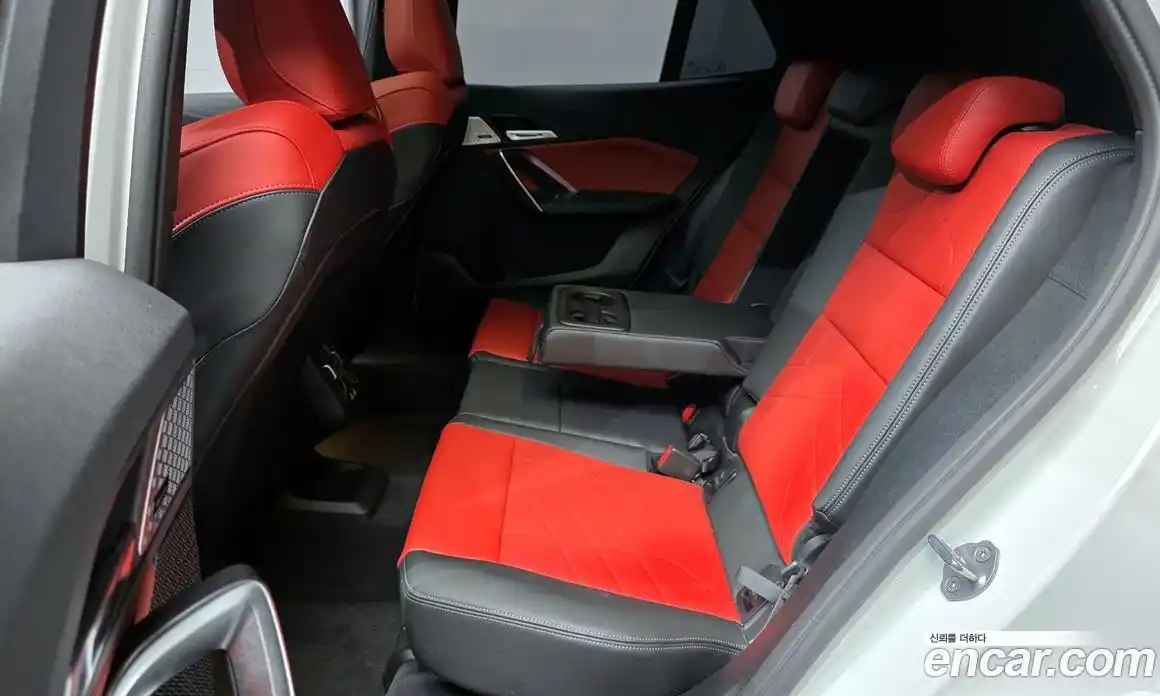 BMW X2 2025 2.0 автомат (гидро), фото 18