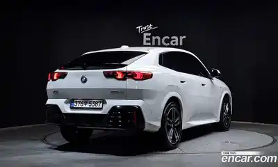BMW X2 2025 2.0 автомат (гидро), миниатюра 2