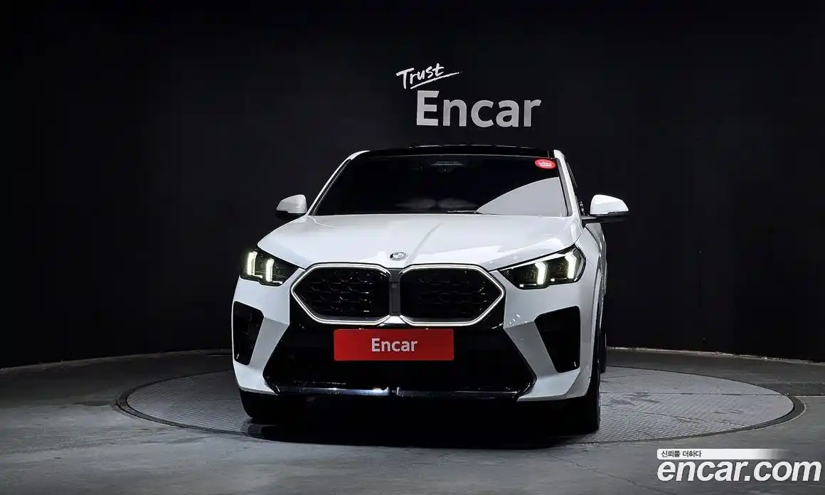 BMW X2 2025 2.0 автомат (гидро), фото 3