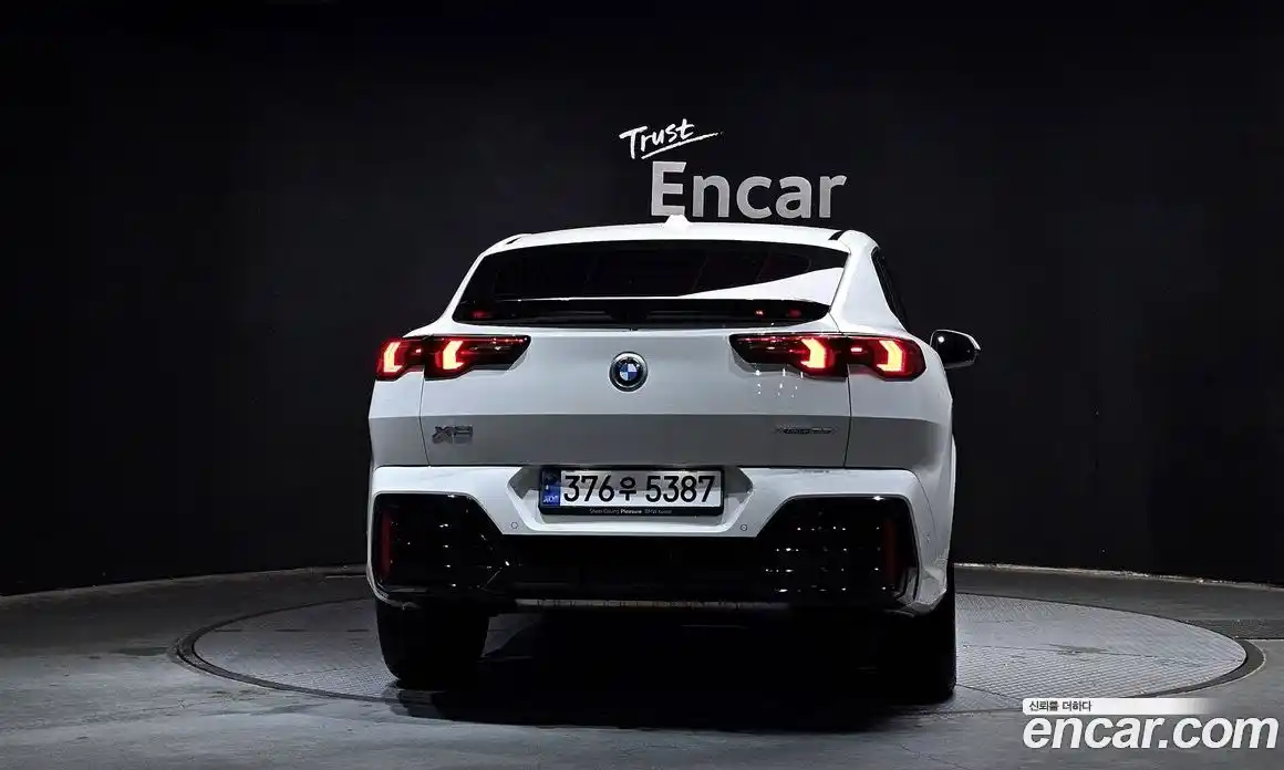 BMW X2 2025 2.0 автомат (гидро), фото 4