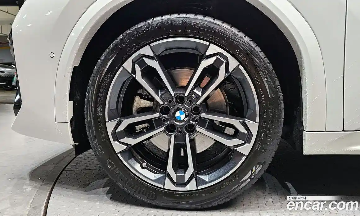 BMW X2 2025 2.0 автомат (гидро), фото 5