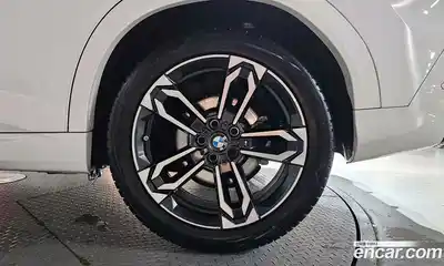 BMW X2 2025 2.0 автомат (гидро), миниатюра 7