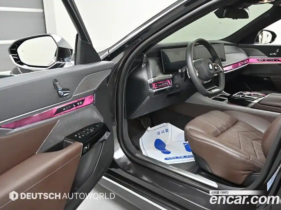 BMW 7 серия 2023 3.0 автомат (гидро), фото 11