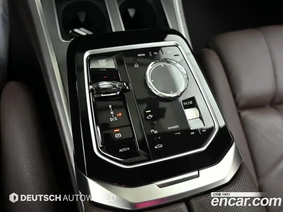 BMW 7 серия 2023 3.0 автомат (гидро), фото 9