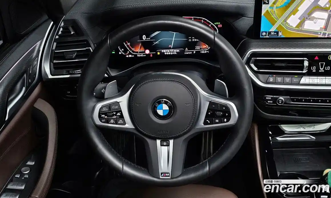 BMW X4 2024 2.0 автомат (гидро), фото 13