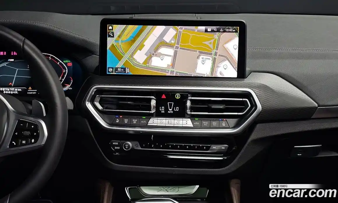 BMW X4 2024 2.0 автомат (гидро), фото 15