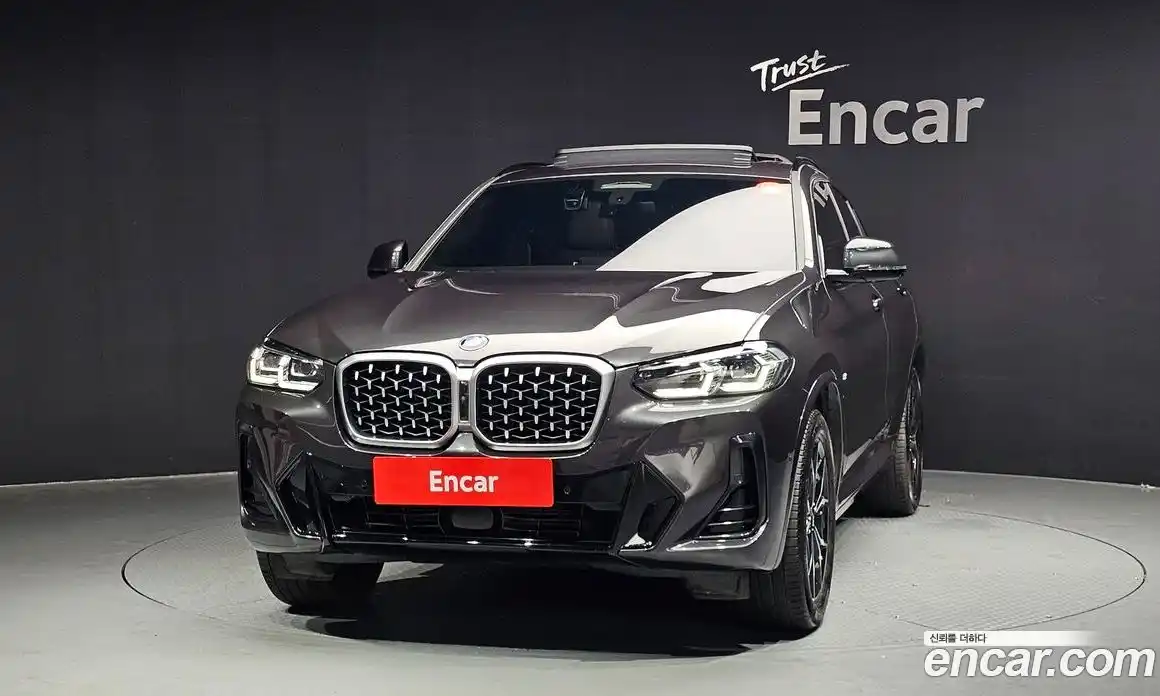 BMW X4 2024 2.0 автомат (гидро), фото 3