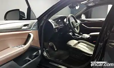 BMW X4 2024 2.0 автомат (гидро), миниатюра 10