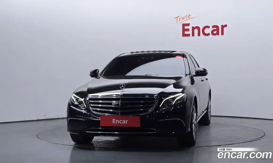 Mercedes-Benz E-Class 2020 2.0 автомат (гидро), фото 3