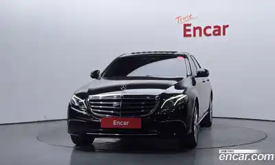 Mercedes-Benz E-Class 2020 2.0 автомат (гидро), миниатюра 3