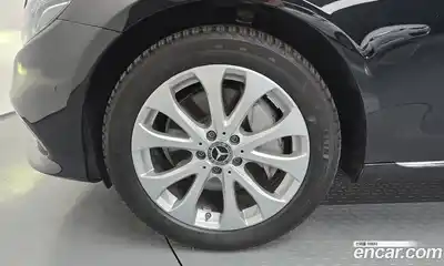 Mercedes-Benz E-Class 2020 2.0 автомат (гидро), миниатюра 5