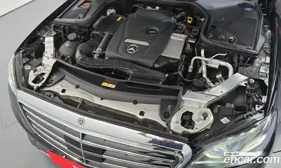 Mercedes-Benz E-Class 2020 2.0 автомат (гидро), миниатюра 6