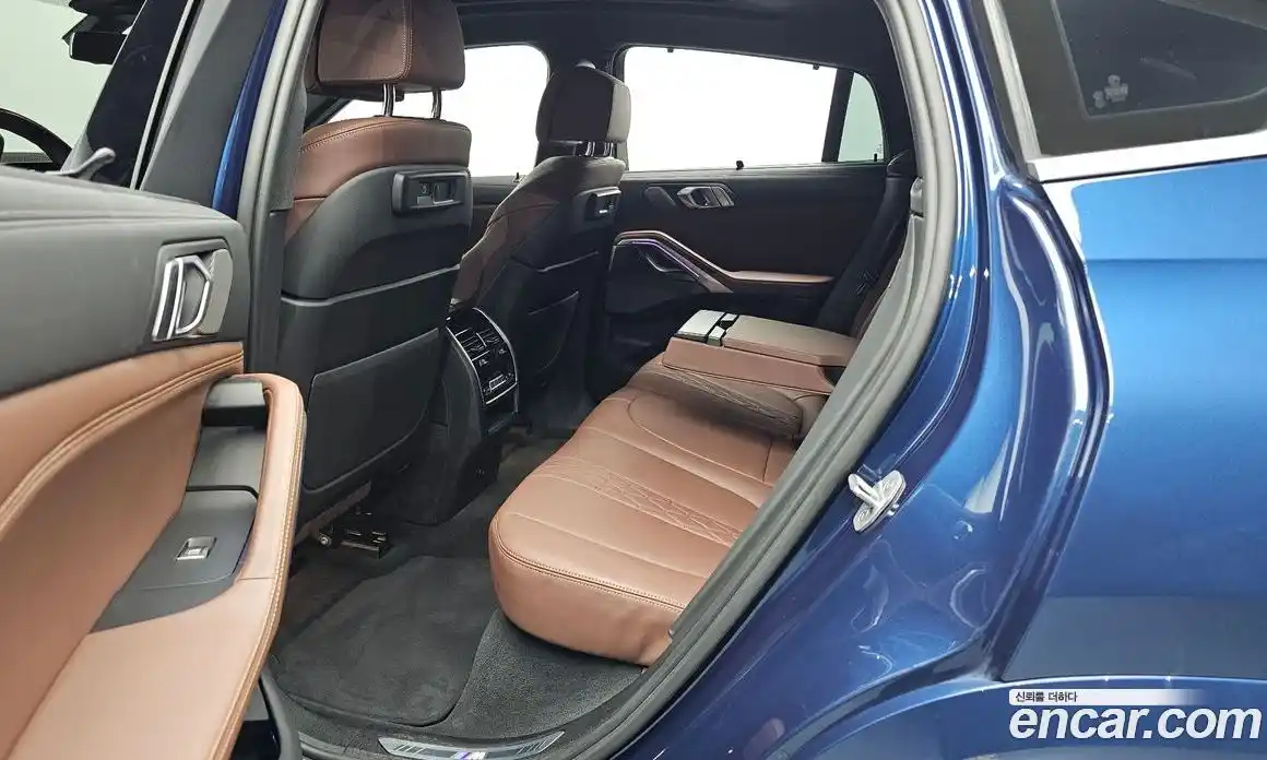 BMW X6 2023 3.0 автомат (гидро), фото 15