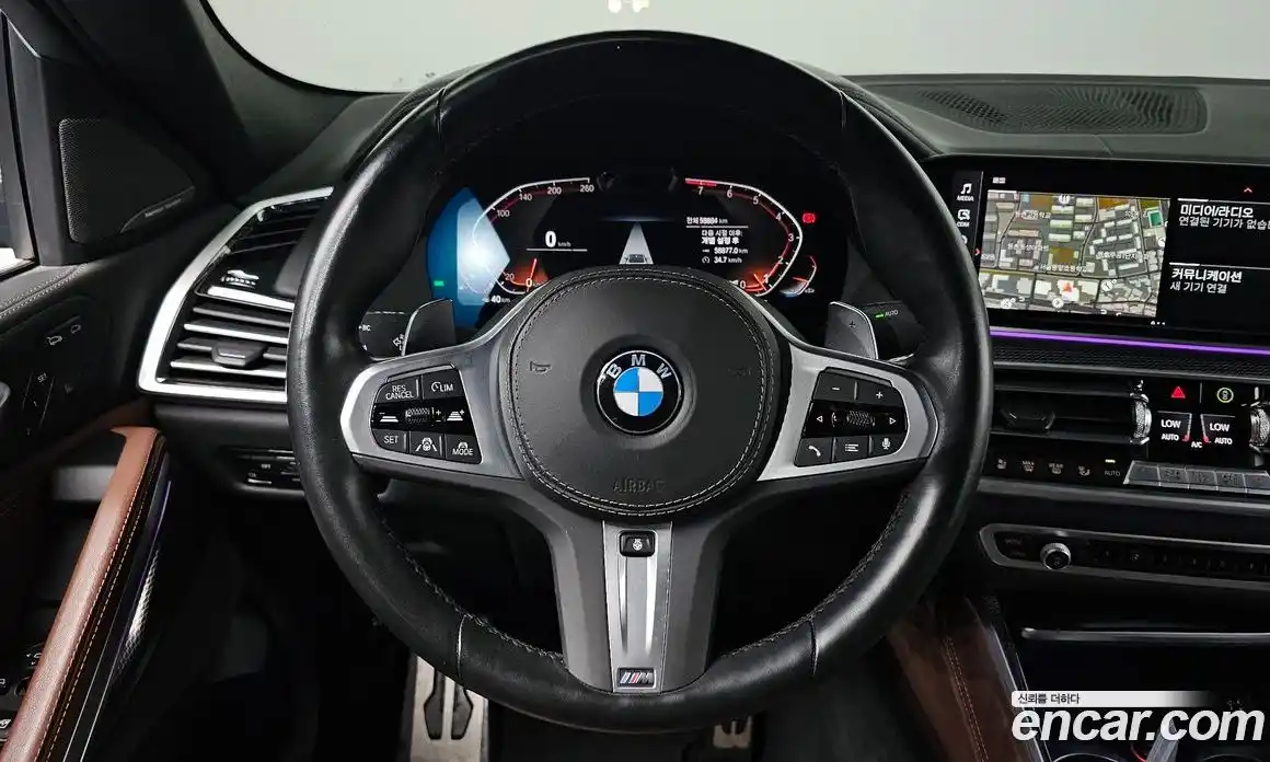 BMW X6 2023 3.0 автомат (гидро), фото 18