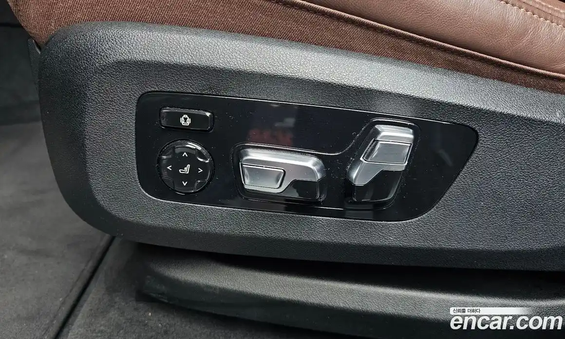BMW X6 2023 3.0 автомат (гидро), фото 28