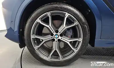 BMW X6 2023 3.0 автомат (гидро), миниатюра 4