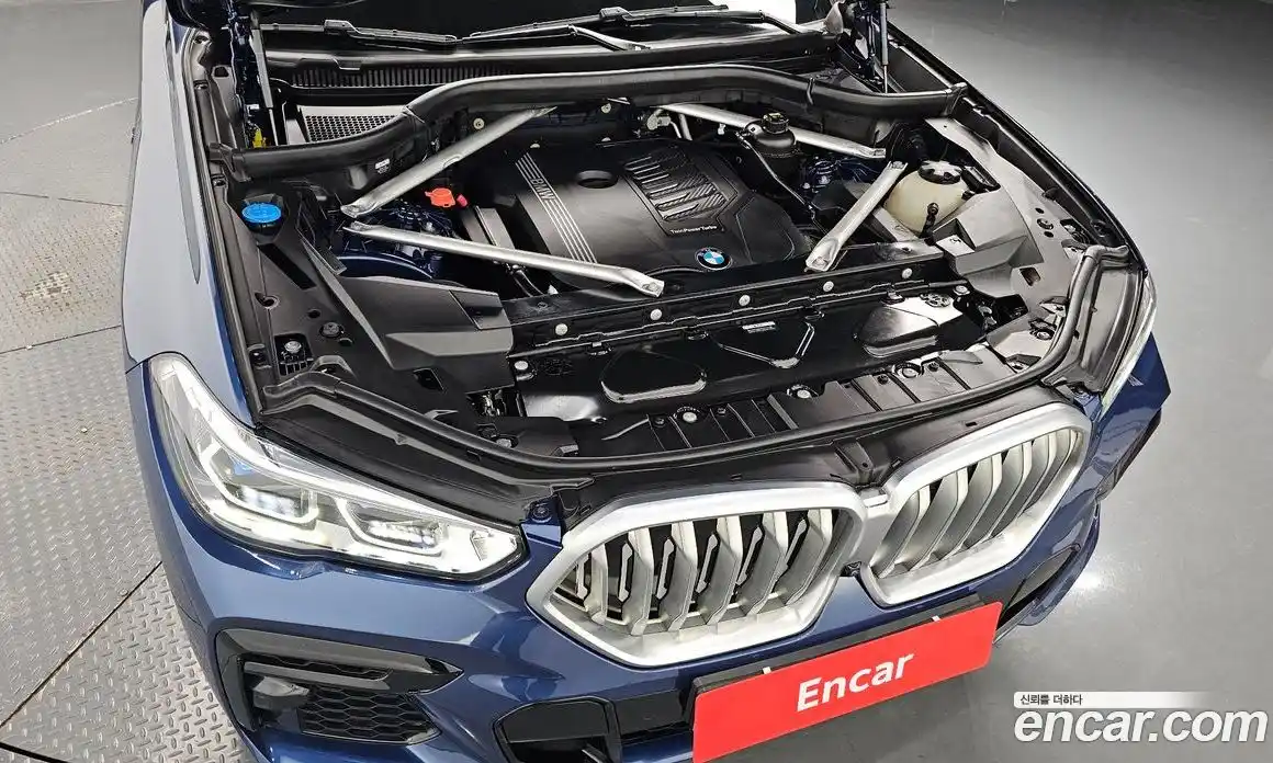 BMW X6 2023 3.0 автомат (гидро), фото 5