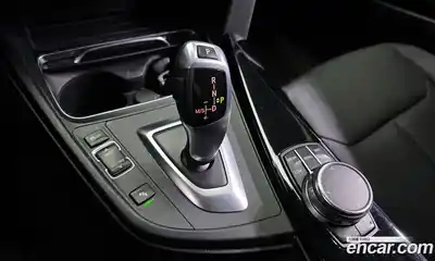 BMW 3 серия 2018 2.0 автомат (гидро), миниатюра 12