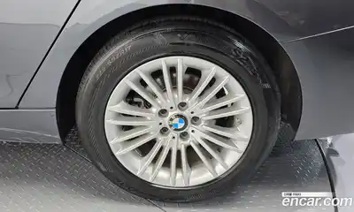 BMW 3 серия 2018 2.0 автомат (гидро), миниатюра 7