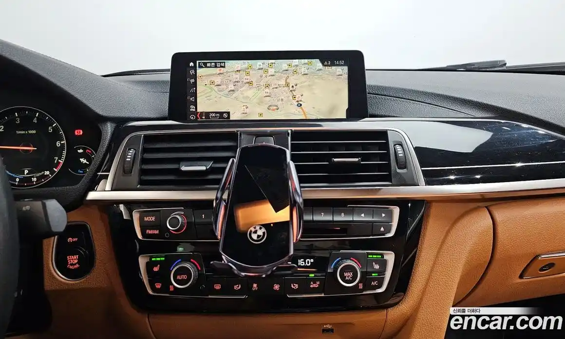 BMW 3 серия 2018 2.0 автомат (гидро), фото 19