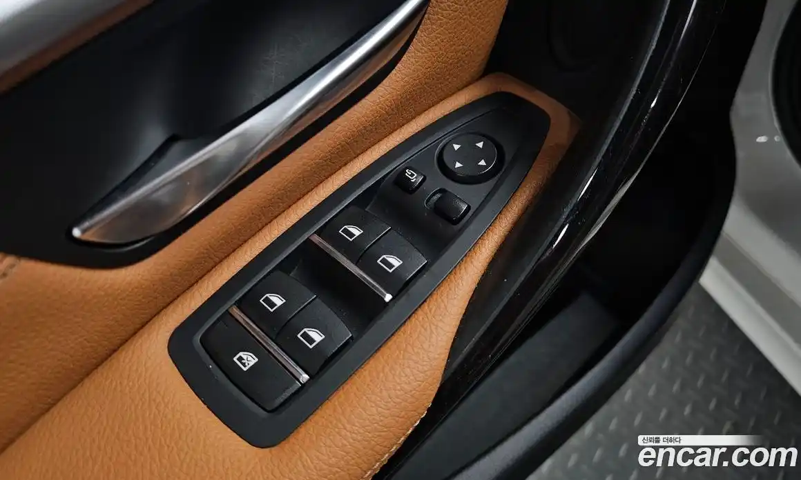 BMW 3 серия 2018 2.0 автомат (гидро), фото 30