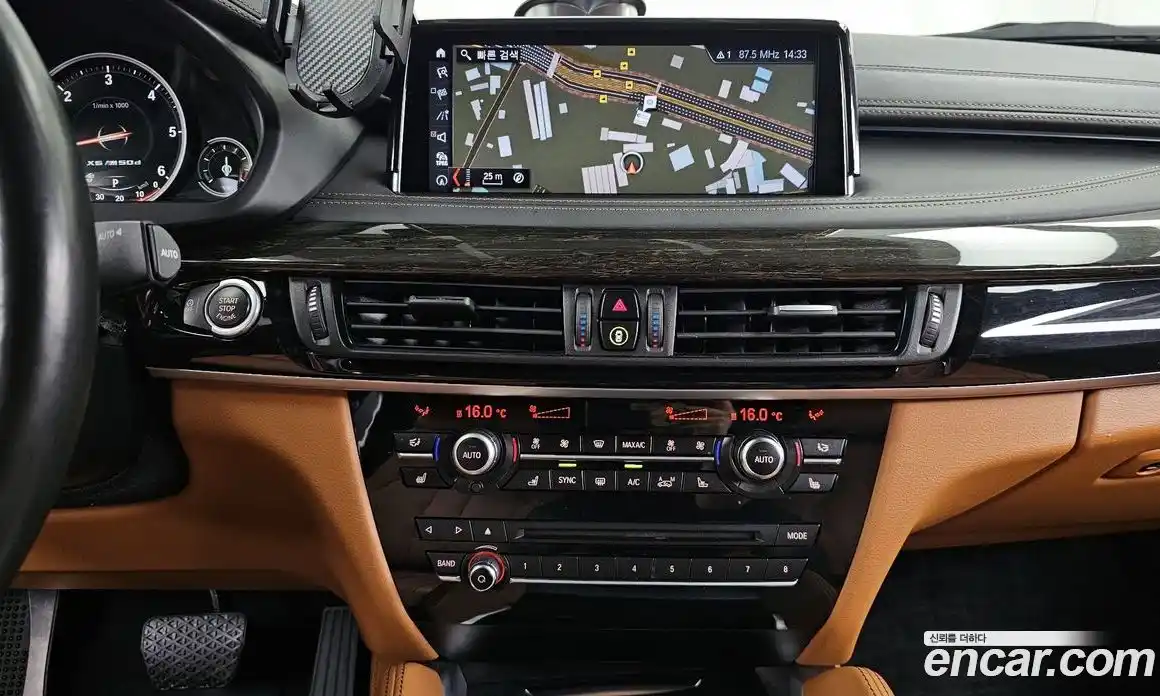 BMW X6 2018 3.0 автомат (гидро), фото 20