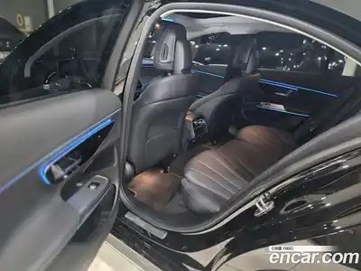 Mercedes-Benz E-Class 2025 2.0 автомат (гидро), миниатюра 11