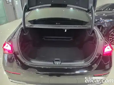 Mercedes-Benz E-Class 2025 2.0 автомат (гидро), миниатюра 12