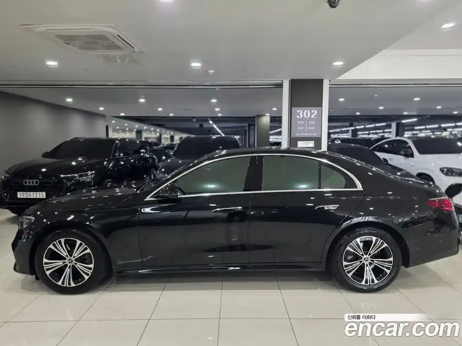 Mercedes-Benz E-Class 2025 2.0 автомат (гидро), фото 3
