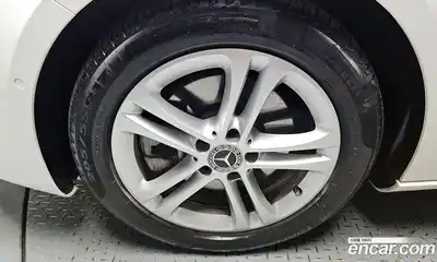Mercedes-Benz A-Class 2024 2.0 гидро, миниатюра 5 Mercedes-Benz A-Class 2024 2.0 гидро, миниатюра 5