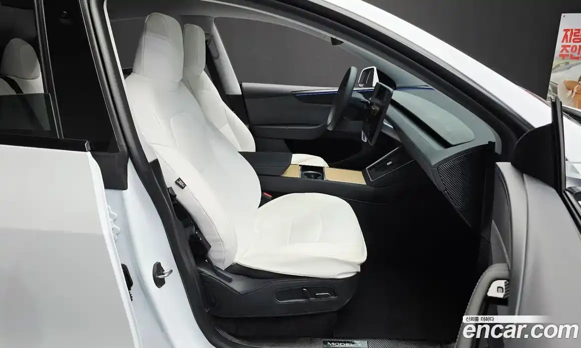 Tesla Model Y 2025 0.2 гидро, фото 18