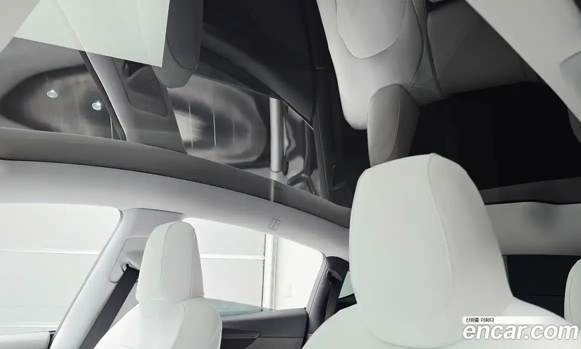 Tesla Model Y 2025 0.2 гидро, фото 26