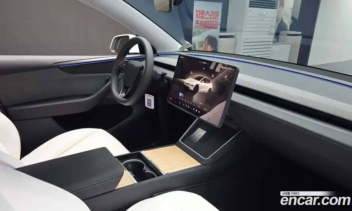 Tesla Model Y 2025 0.2 гидро, фото 33