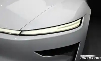 Tesla Model Y 2025 0.2 гидро, миниатюра 8