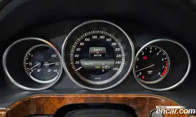 Mercedes-Benz E-Class 2013 3.5 автомат (гидро), миниатюра 8