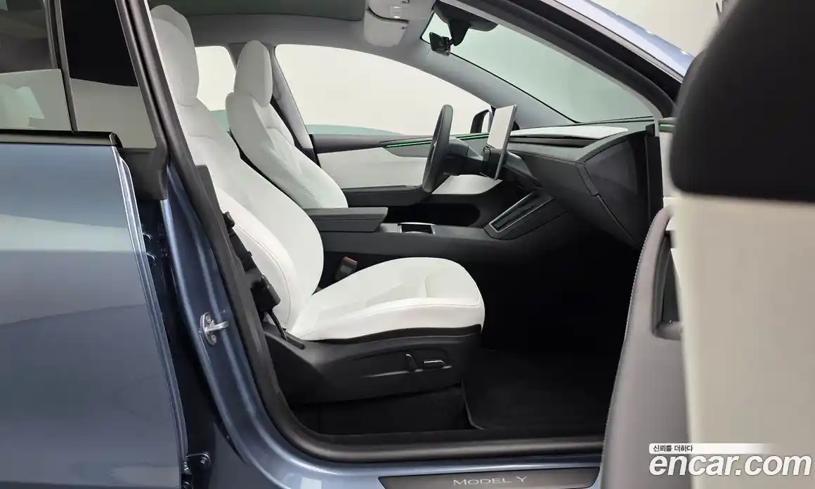 Tesla Model Y 2025 0.2 гидро, фото 15