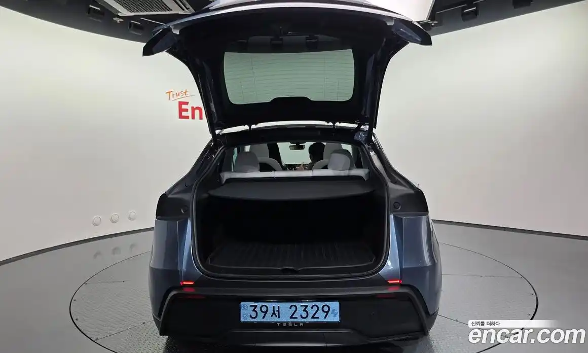 Tesla Model Y 2025 0.2 гидро, фото 32