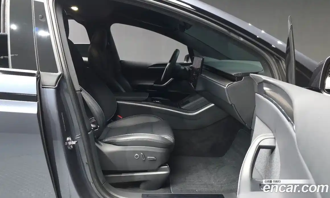 Tesla Model X 2023 0.3 гидро, фото 17