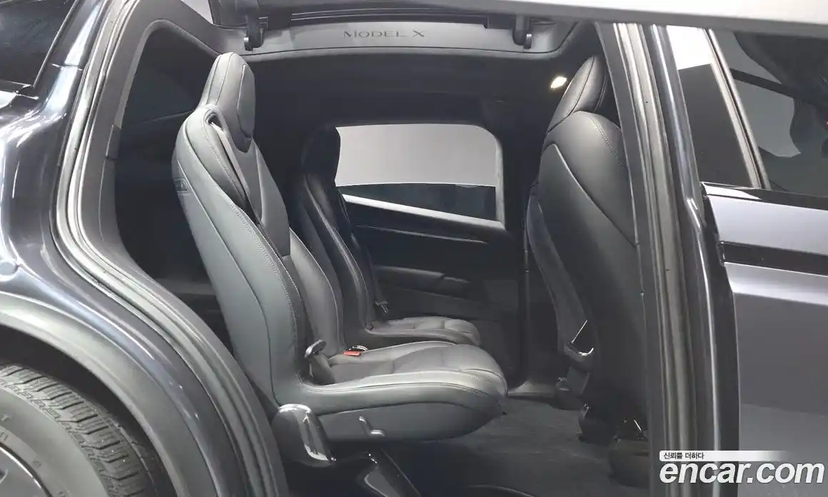 Tesla Model X 2023 0.3 гидро, фото 18