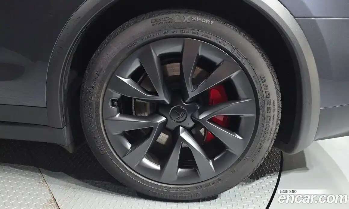 Tesla Model X 2023 0.3 гидро, фото 7