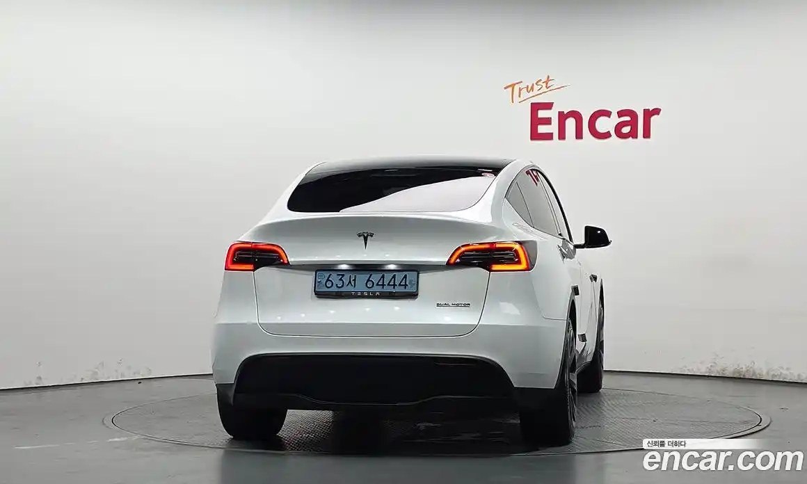 Tesla Model Y 2023 0.2 гидро, фото 3