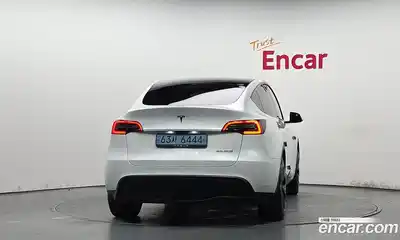 Tesla Model Y 2023 0.2 гидро, миниатюра 3