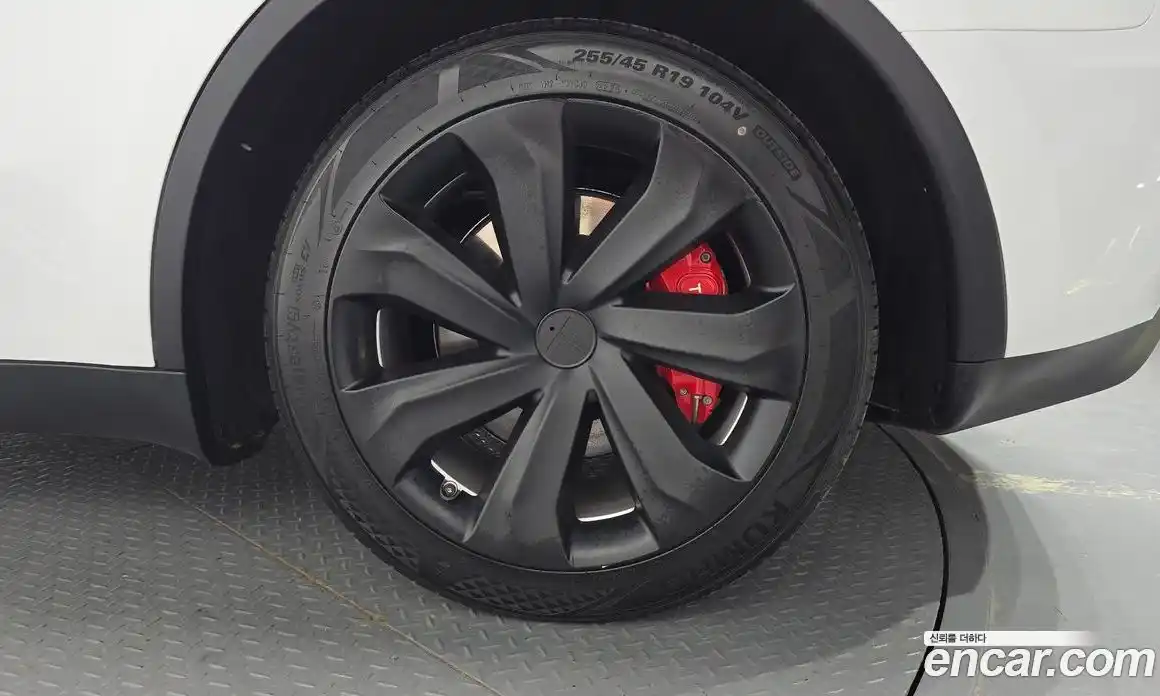 Tesla Model Y 2023 0.2 гидро, фото 6