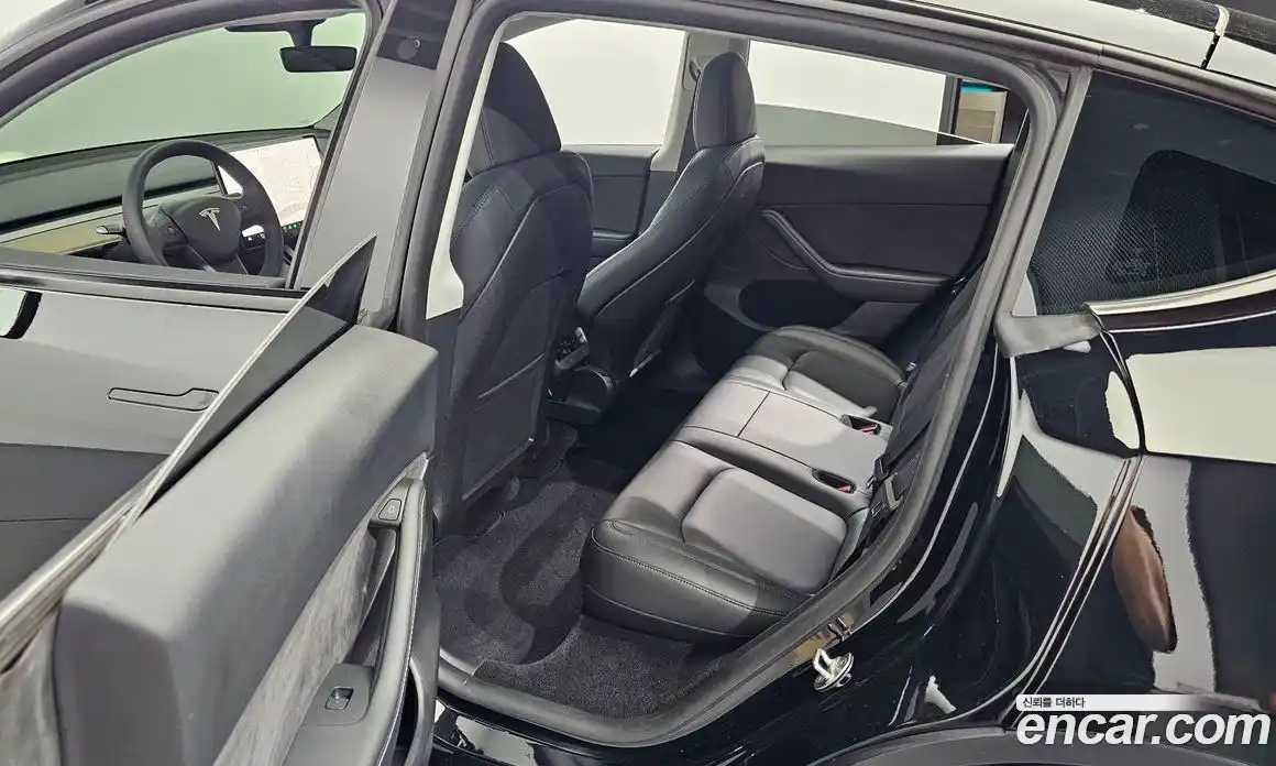 Tesla Model Y 2023 0.2 гидро, фото 17