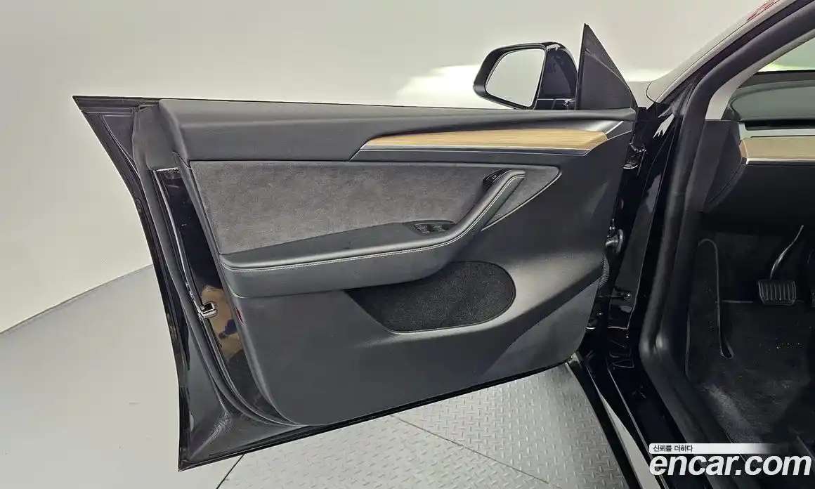 Tesla Model Y 2023 0.2 гидро, фото 23